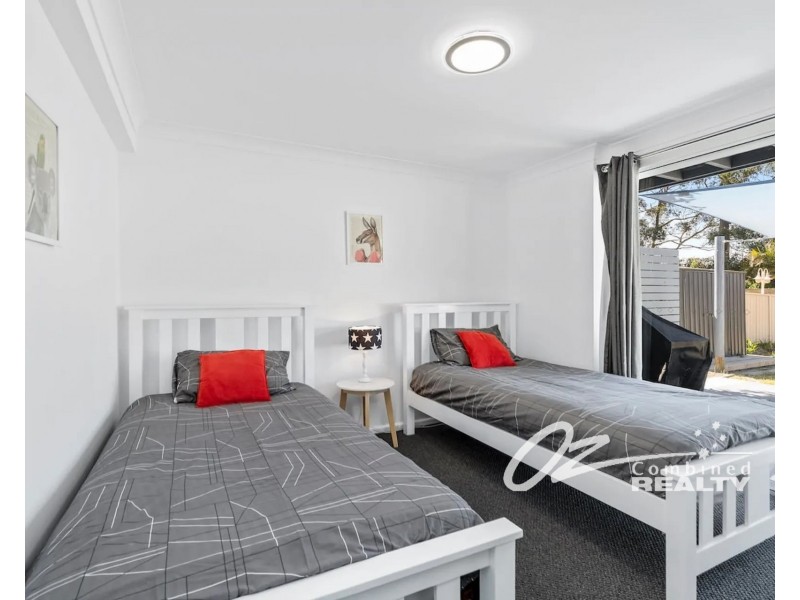 12 Walmer Avenue, Sanctuary Point NSW 2540