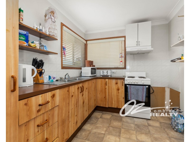 16 Sheeran Street, Old Erowal Bay NSW 2540