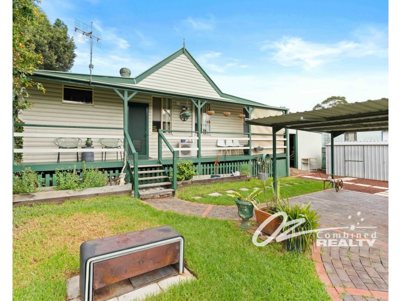 8 Boronia Avenue, Sanctuary Point NSW 2540