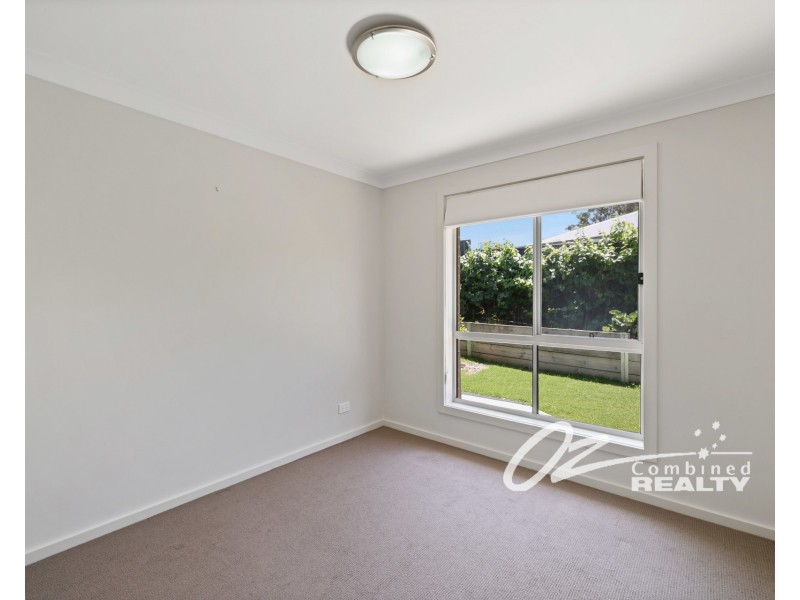 18B Hewitt Avenue, St Georges Basin NSW 2540