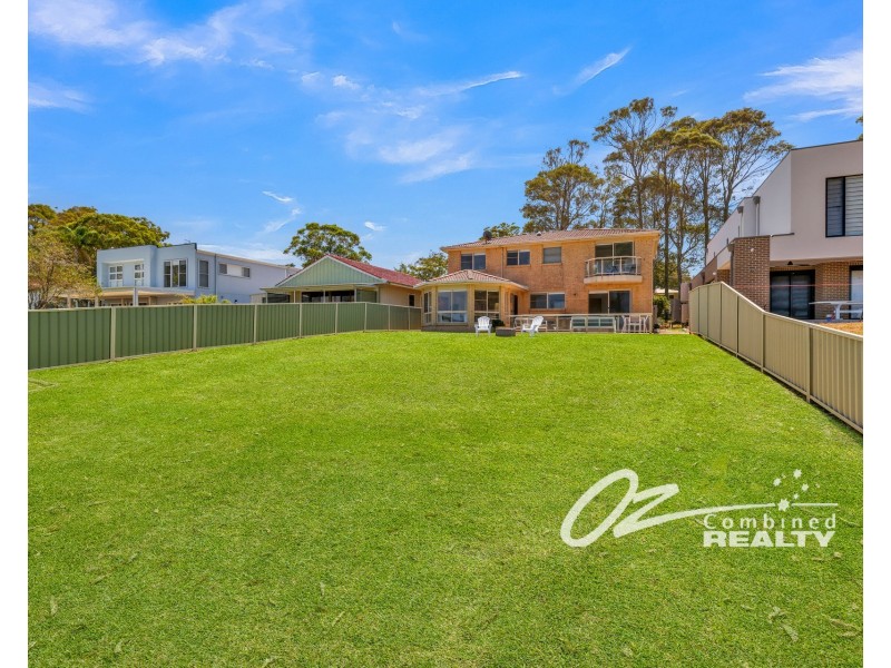 22 Loralyn Avenue, St Georges Basin NSW 2540