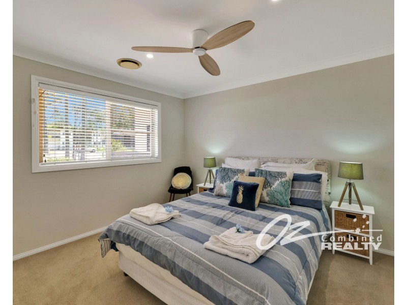 22 Loralyn Avenue, St Georges Basin NSW 2540
