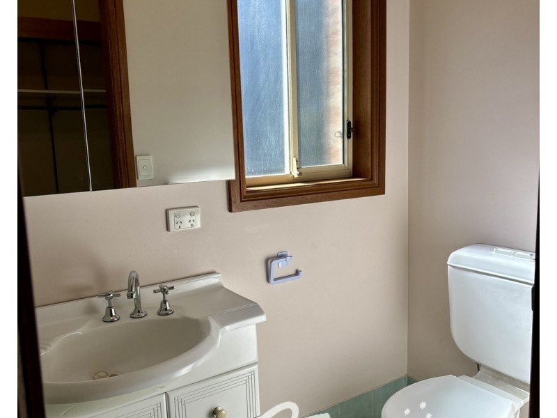 64 Greville Avenue, Sanctuary Point NSW 2540