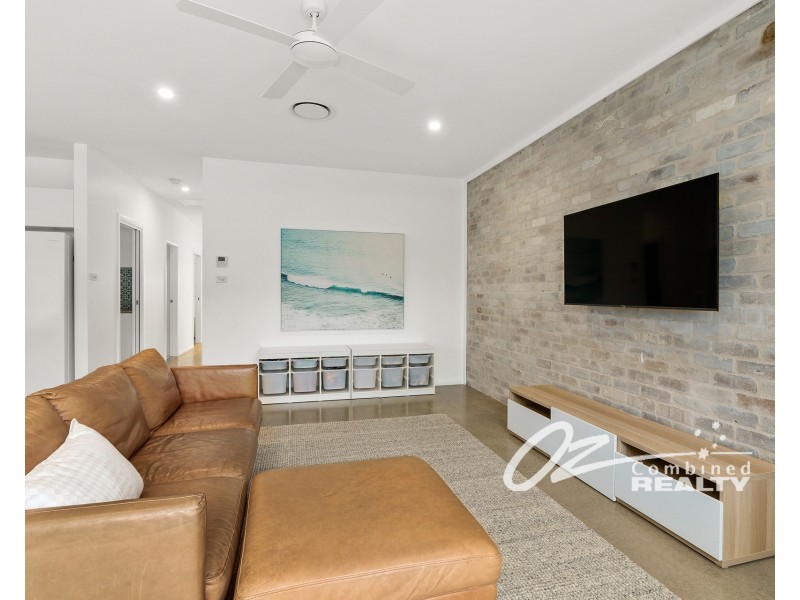 35 Basin View Parade, Basin View NSW 2540