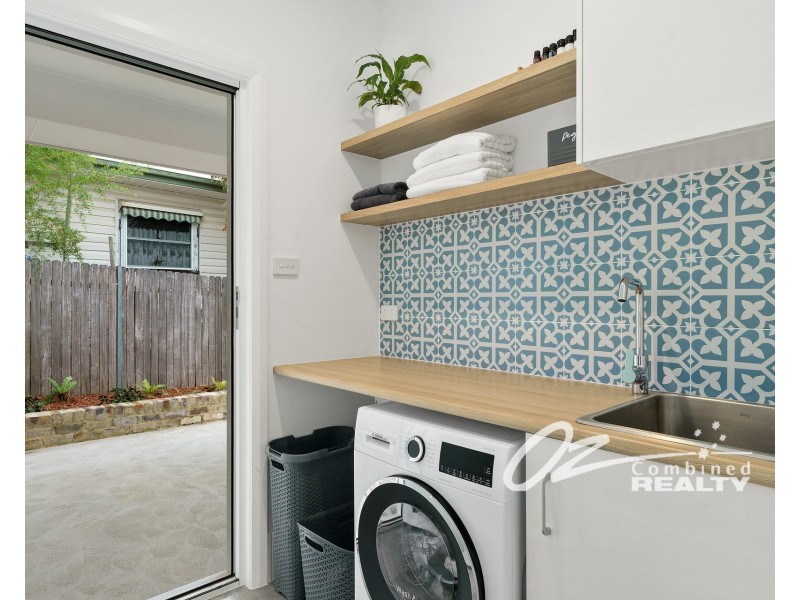 35 Basin View Parade, Basin View NSW 2540