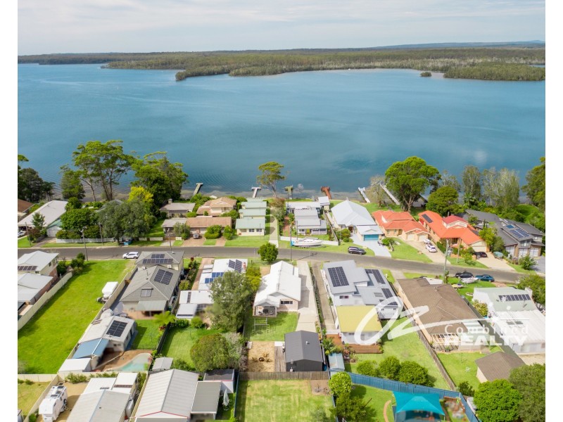 35 Basin View Parade, Basin View NSW 2540