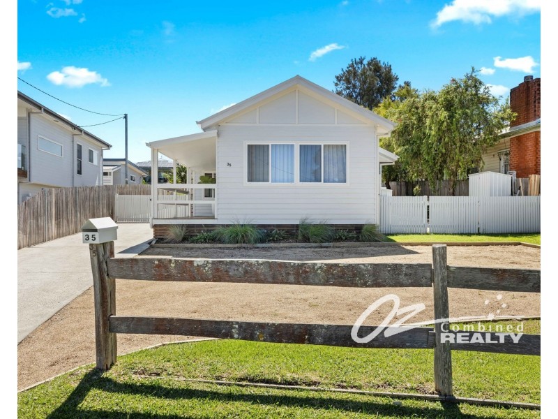 35 Basin View Parade, Basin View NSW 2540