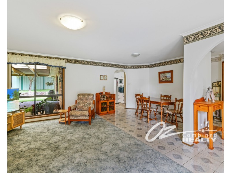 13 Clarendon Crescent, Basin View NSW 2540