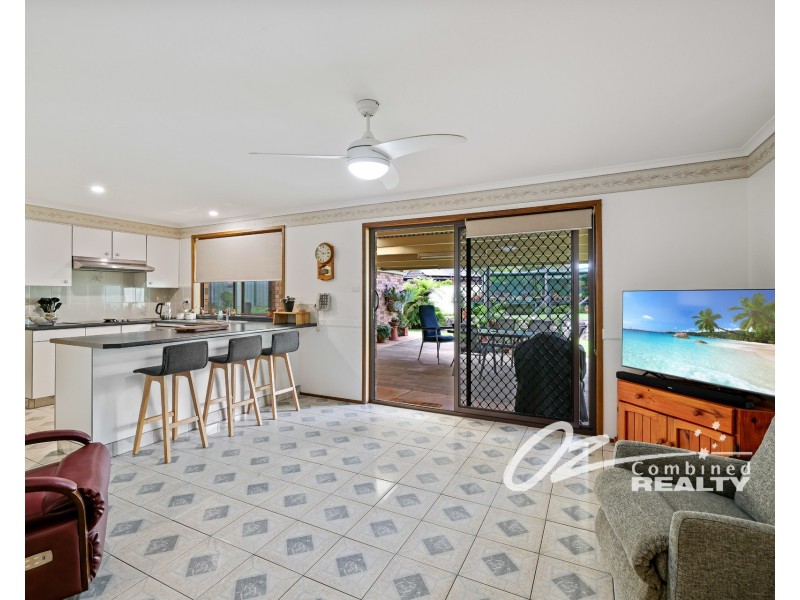13 Clarendon Crescent, Basin View NSW 2540