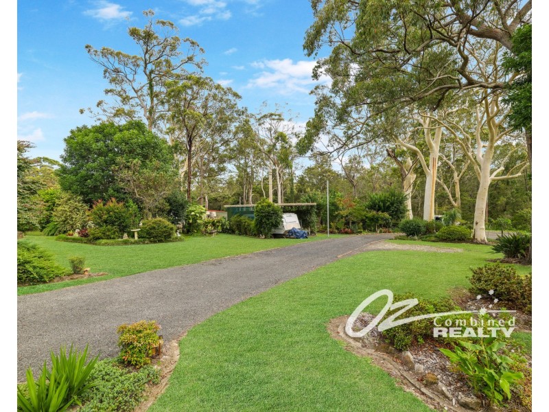 13 Clarendon Crescent, Basin View NSW 2540