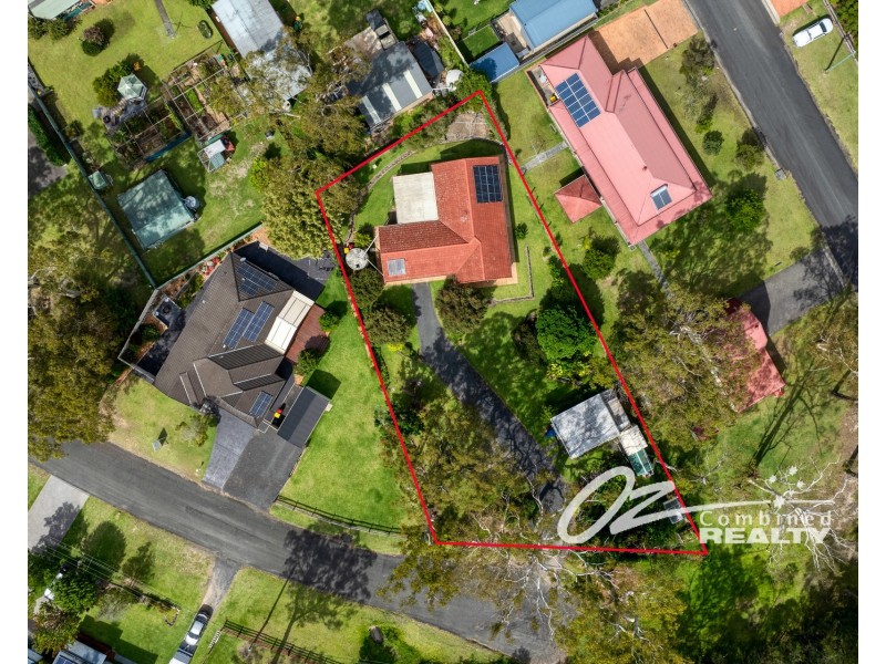 13 Clarendon Crescent, Basin View NSW 2540