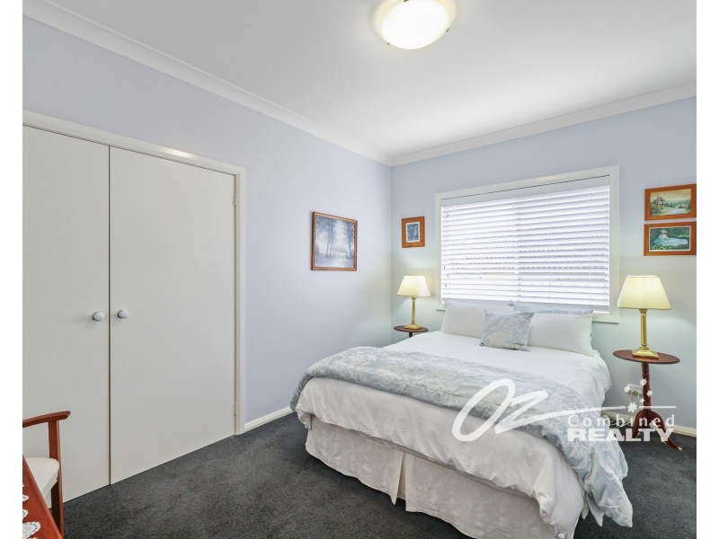 1 Firman Glen, St Georges Basin NSW 2540