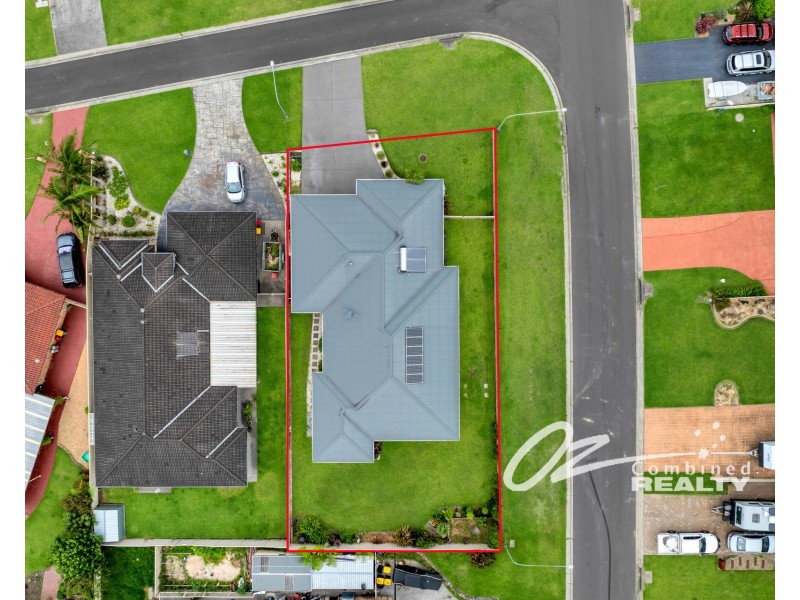 1 Firman Glen, St Georges Basin NSW 2540