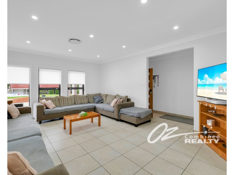 15 Yuroka Crescent, St Georges Basin NSW 2540