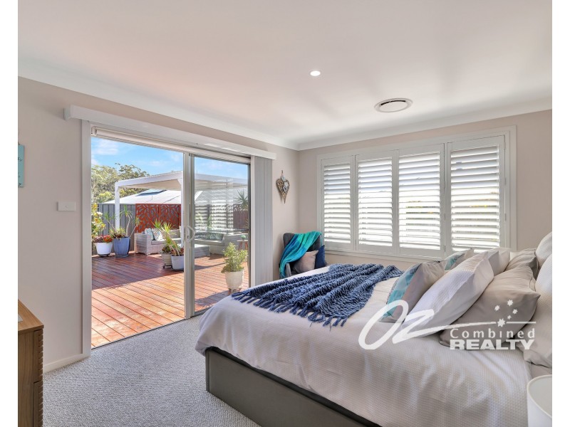 6 Blue Water Lane, Vincentia NSW 2540