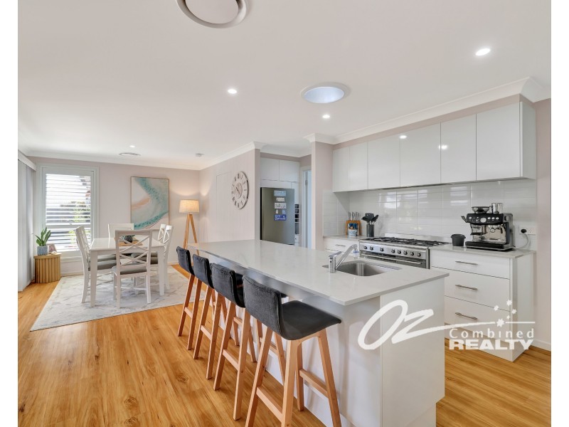 6 Blue Water Lane, Vincentia NSW 2540