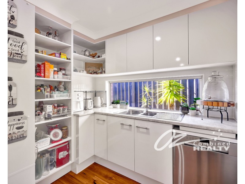 6 Blue Water Lane, Vincentia NSW 2540