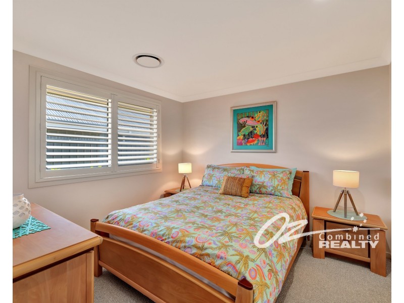 6 Blue Water Lane, Vincentia NSW 2540