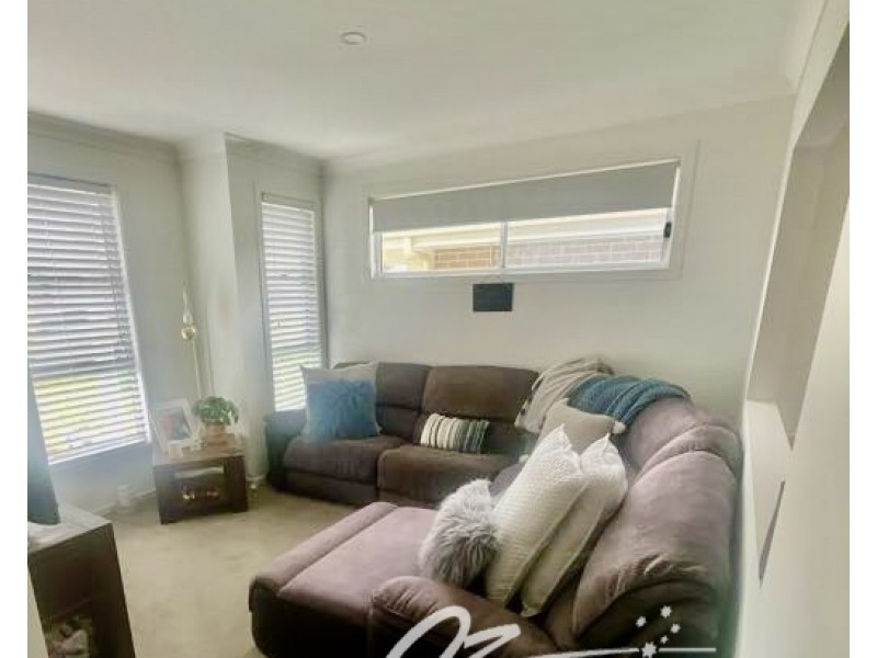 17 Windsail Lane, Vincentia NSW 2540