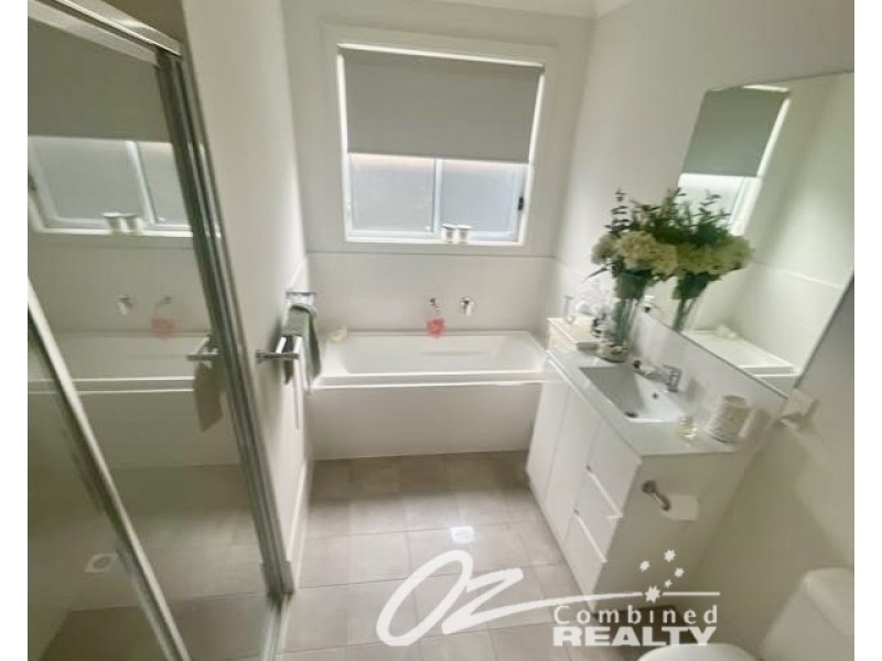 17 Windsail Lane, Vincentia NSW 2540