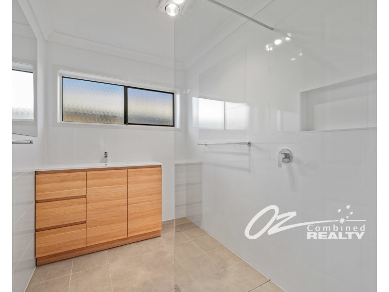 4 June Avenue, Basin View NSW 2540