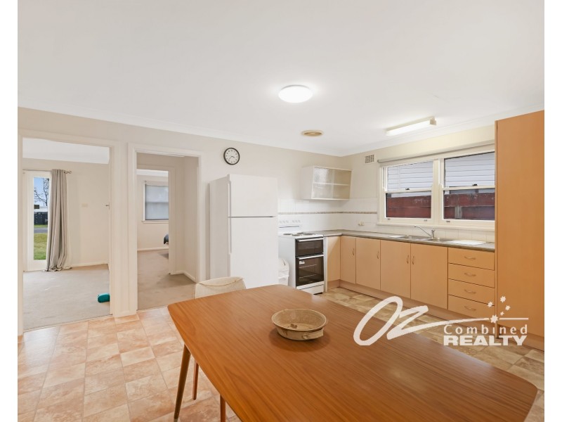 4 Walmer Avenue, Sanctuary Point NSW 2540