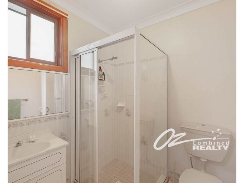 4 Walmer Avenue, Sanctuary Point NSW 2540