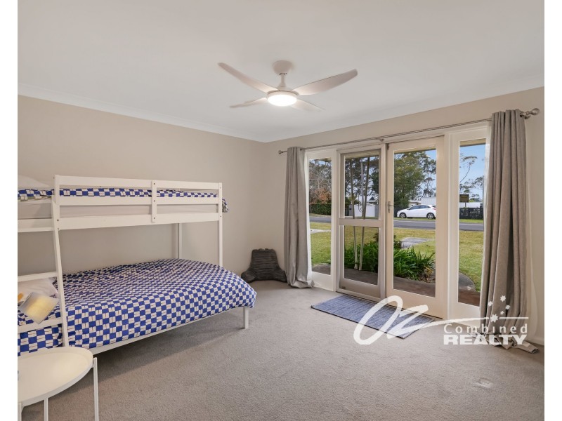 4 Walmer Avenue, Sanctuary Point NSW 2540