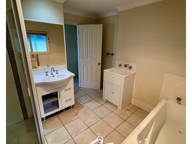 192a Old Southern Road, Worrigee NSW 2540