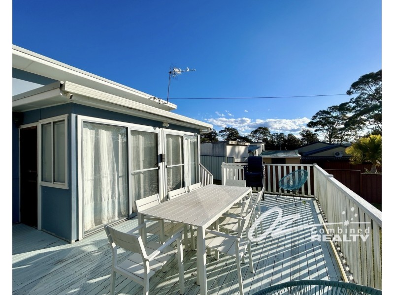 10 Lachlan Crescent, St Georges Basin NSW 2540