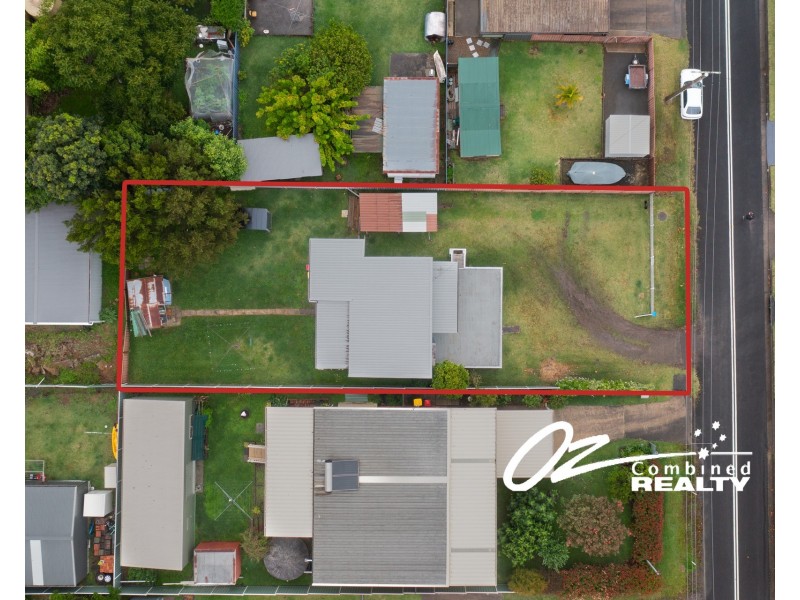 10 Lachlan Crescent, St Georges Basin NSW 2540
