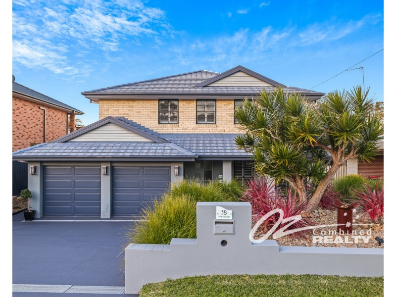 38 Lambs Crescent, Vincentia NSW 2540
