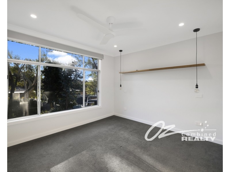 209 Macleans Point Road, Sanctuary Point NSW 2540