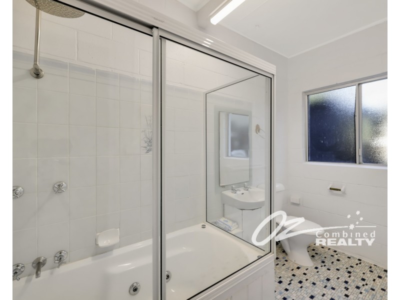 209 Macleans Point Road, Sanctuary Point NSW 2540