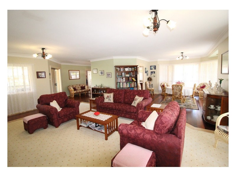 21 Nulla Place, St Georges Basin NSW 2540