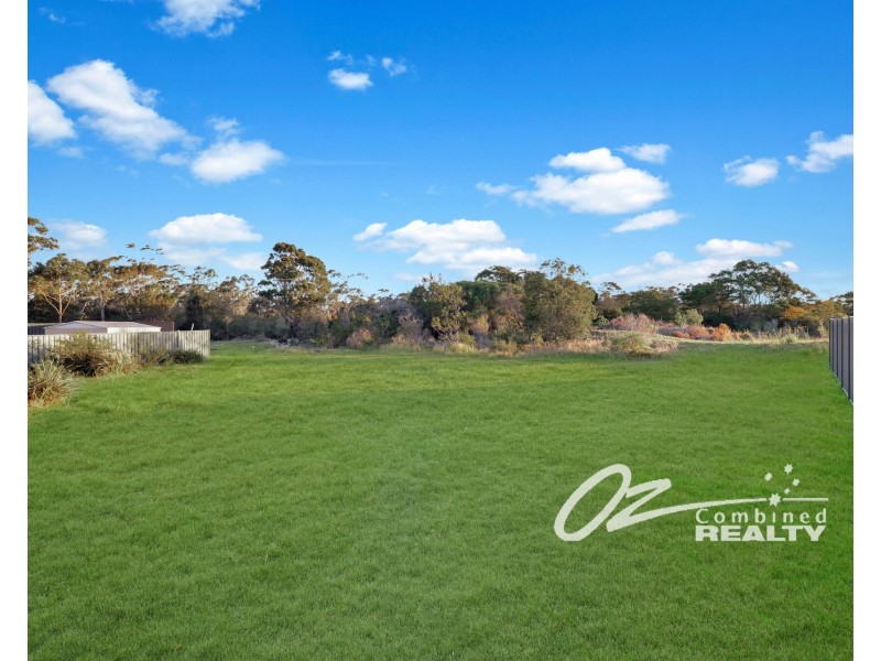 7 Omega Place, Vincentia NSW 2540