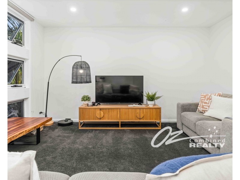 12 Park Road, St Georges Basin NSW 2540