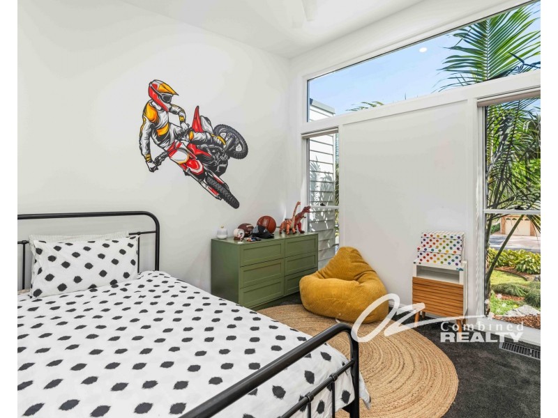 12 Park Road, St Georges Basin NSW 2540