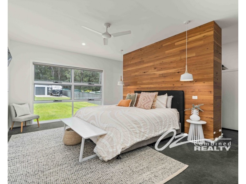 12 Park Road, St Georges Basin NSW 2540