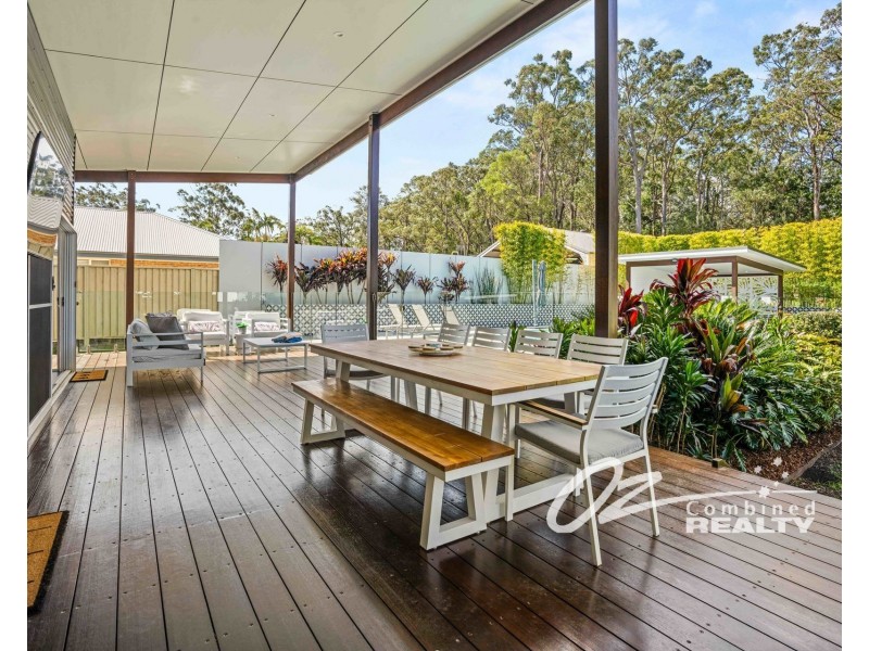 12 Park Road, St Georges Basin NSW 2540