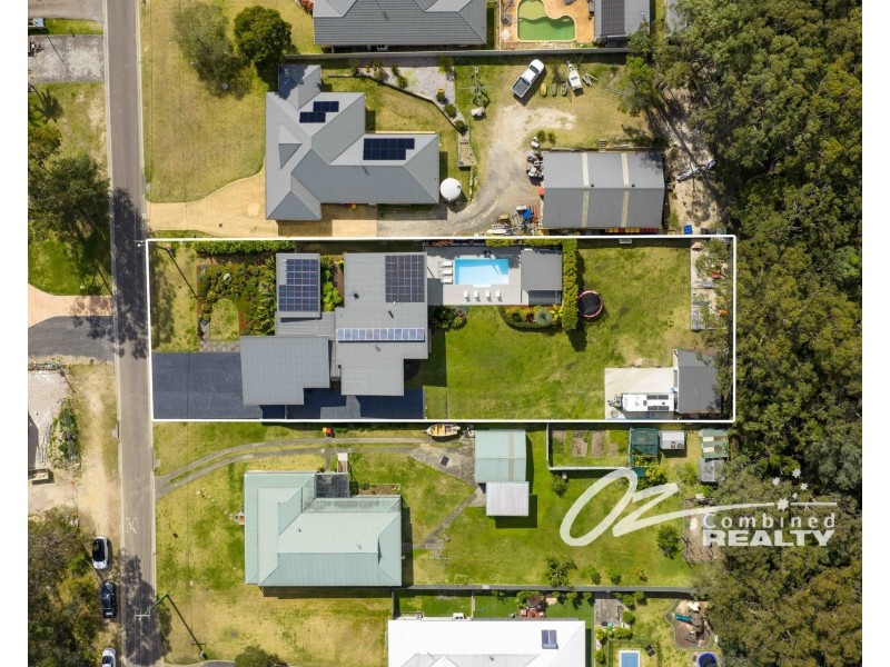 12 Park Road, St Georges Basin NSW 2540
