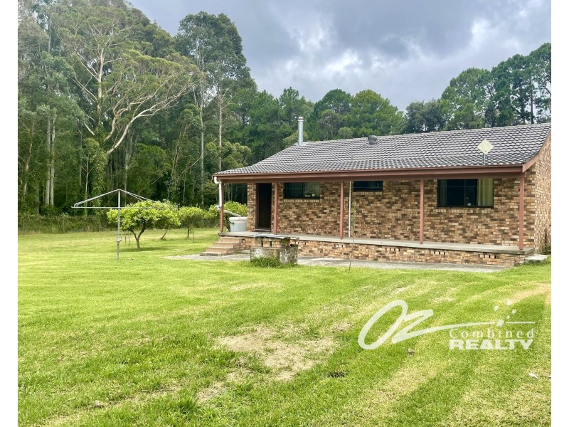 7 Goodland Road, Woollamia NSW 2540