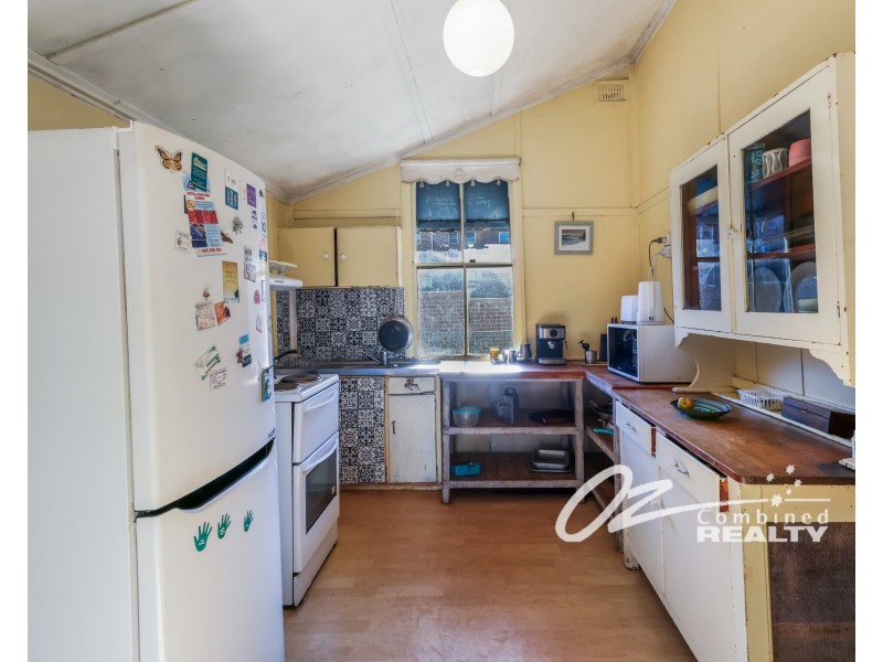 34 Bowen Street, Huskisson NSW 2540