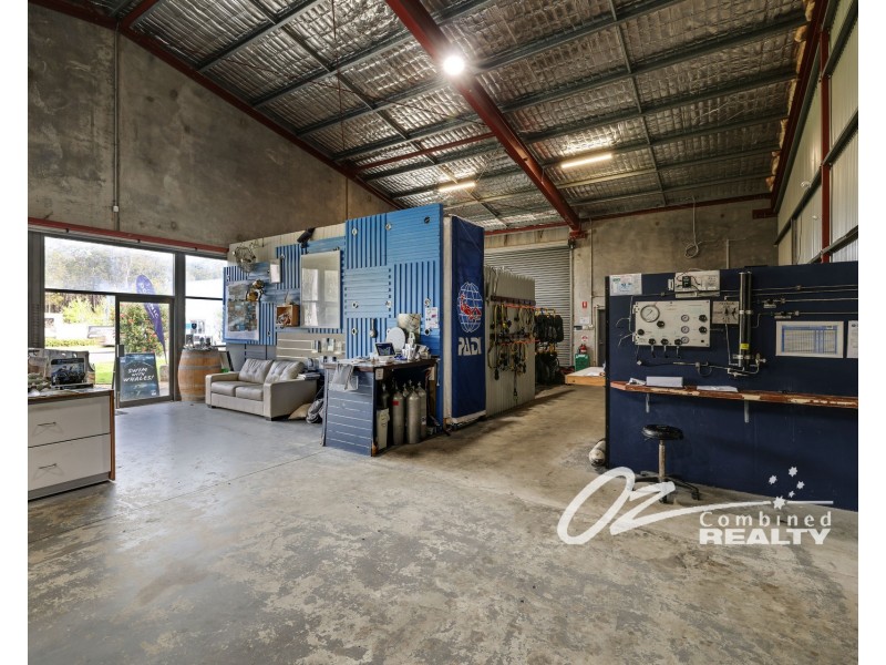 2 Erina Road, Huskisson NSW 2540
