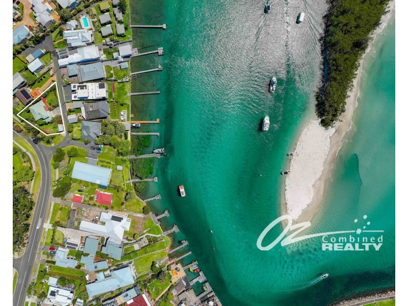 7 Admiralty Crescent, Huskisson NSW 2540