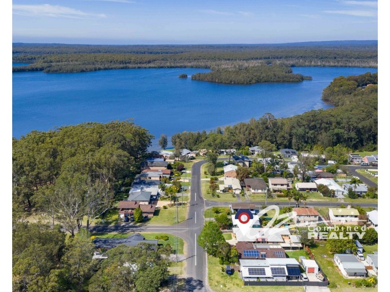 17 Elanora Parade, Basin View NSW 2540