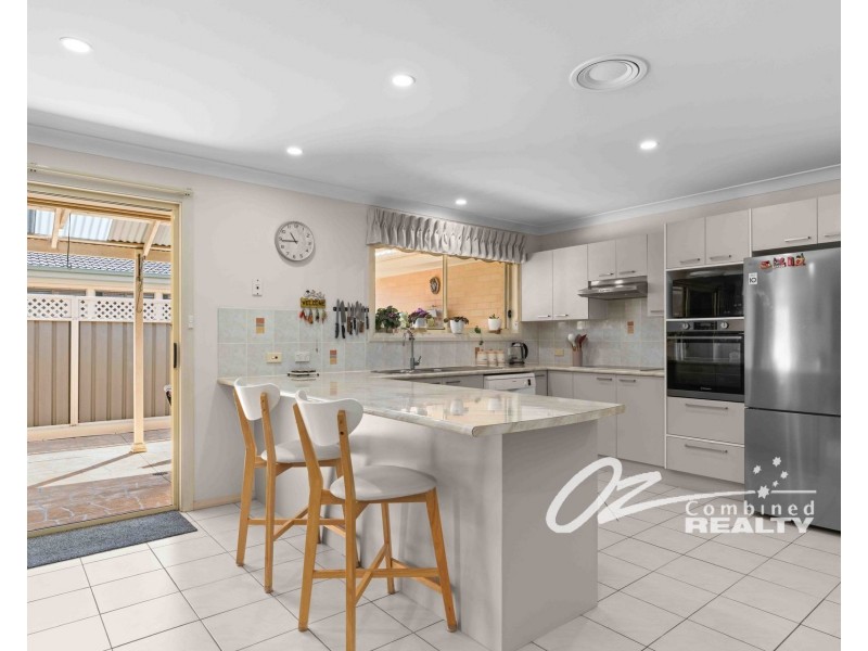 17 Elanora Parade, Basin View NSW 2540