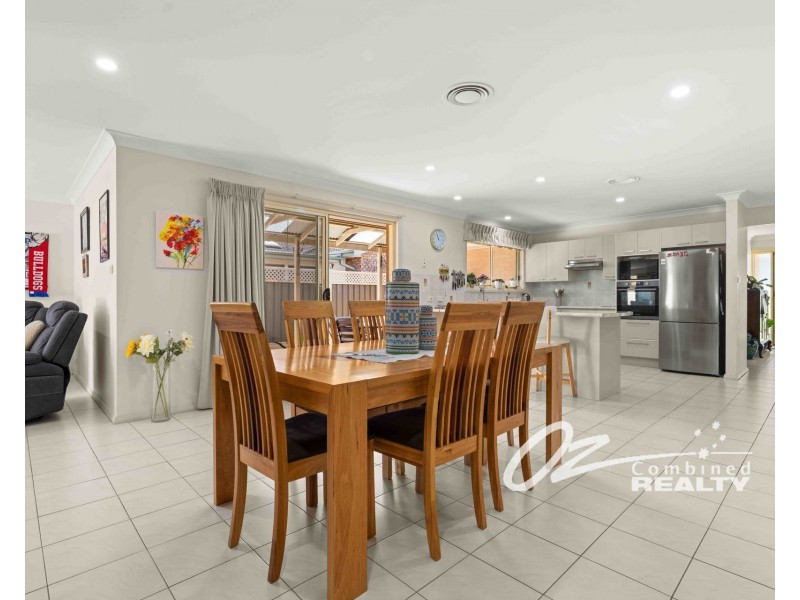 17 Elanora Parade, Basin View NSW 2540