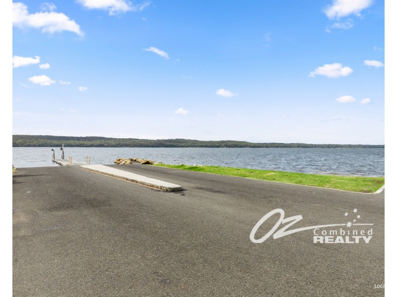 17 Elanora Parade, Basin View NSW 2540