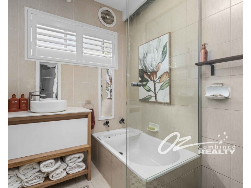 21 Walmer Avenue, Sanctuary Point NSW 2540